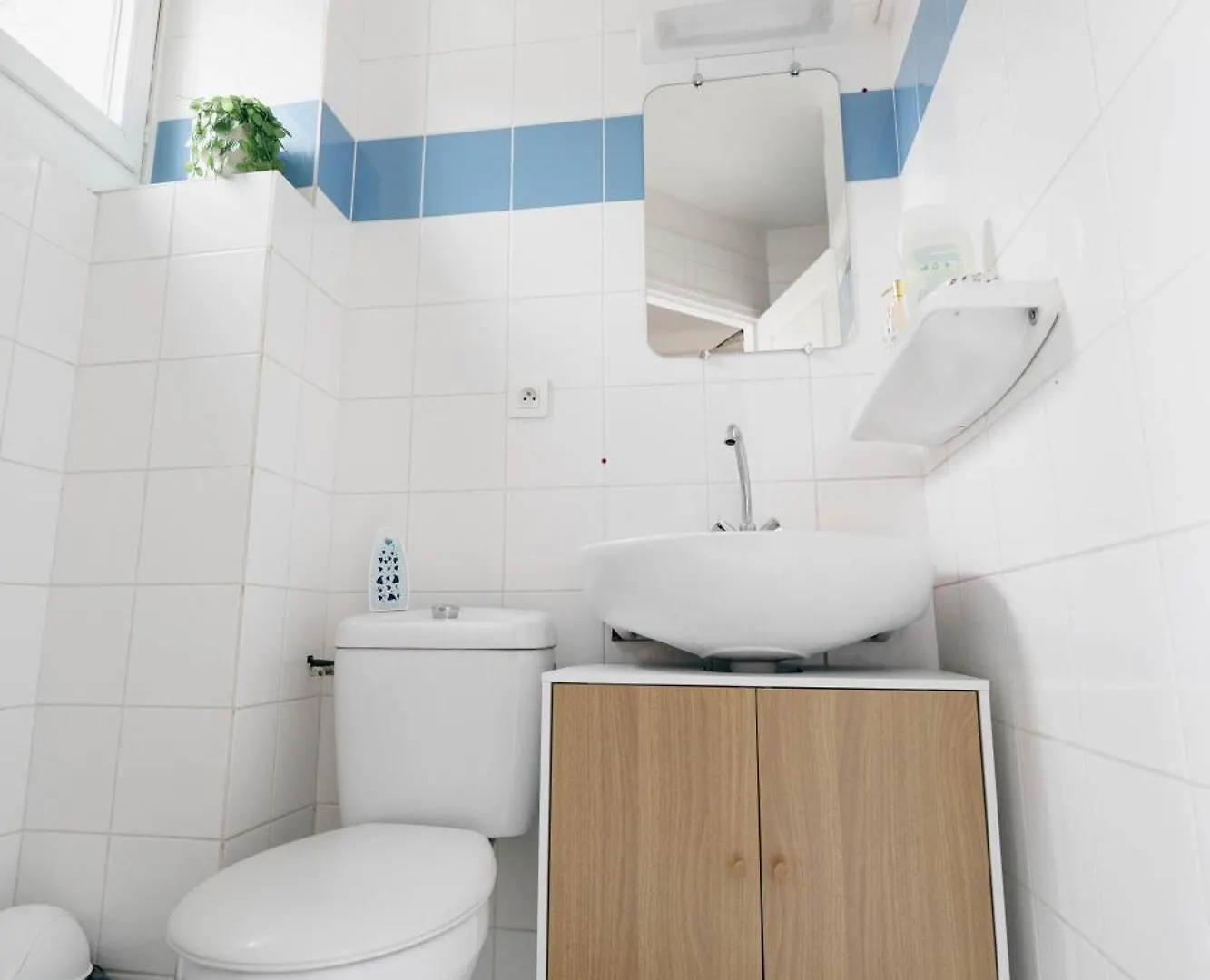 Verdant Oasis - Proche Du Centre - Wifi Gratuit - Parking A Proximite Lourdes Francia